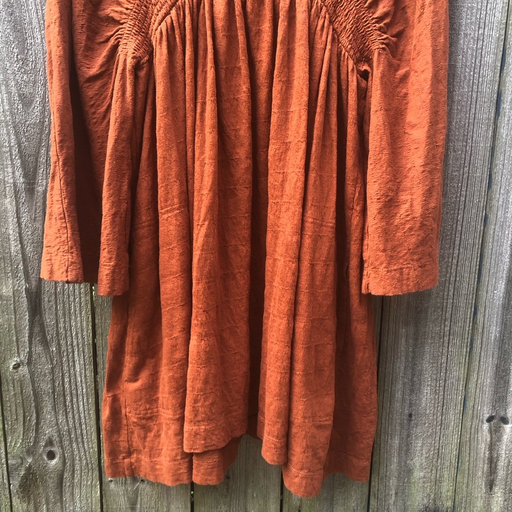 FP Beach Celia Mini Dress Size L Brown Rust Long Dolman Sleeves Gauzy Pockets - Picture 4 of 16
